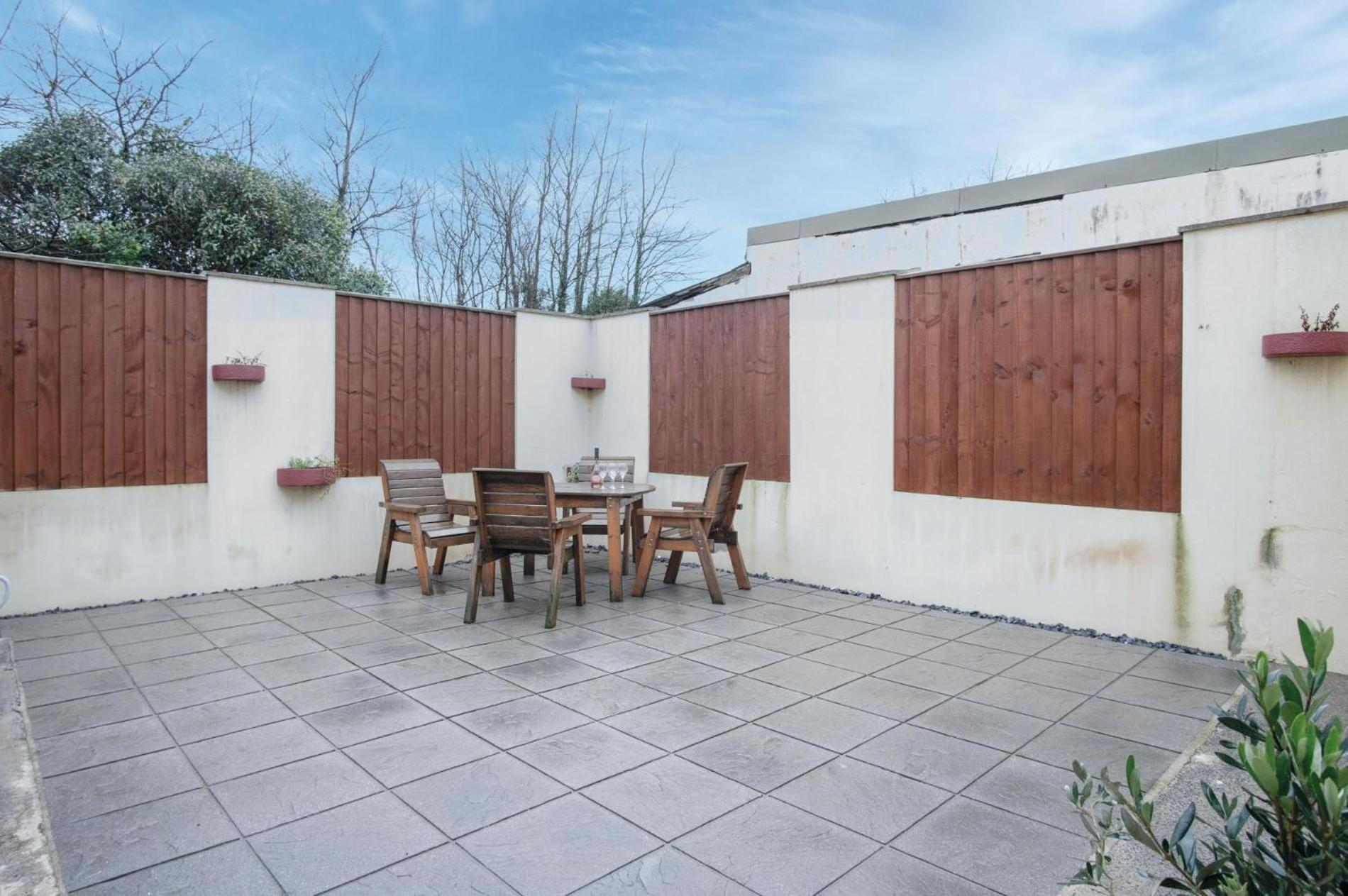 The Brambles - 2 Bedroom Cottage - Llanteg Esterno foto